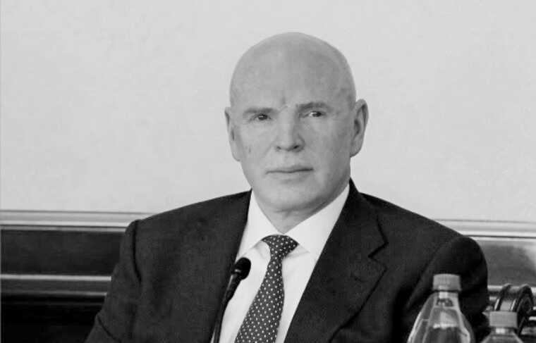 Вице-губернатор Ленобласти Игорь Петров погиб после смерти сына и тяжелой болезни отца